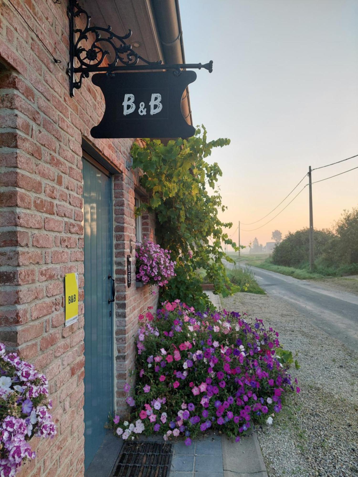 B&B Stefans Pottery Poperinge Exterior photo